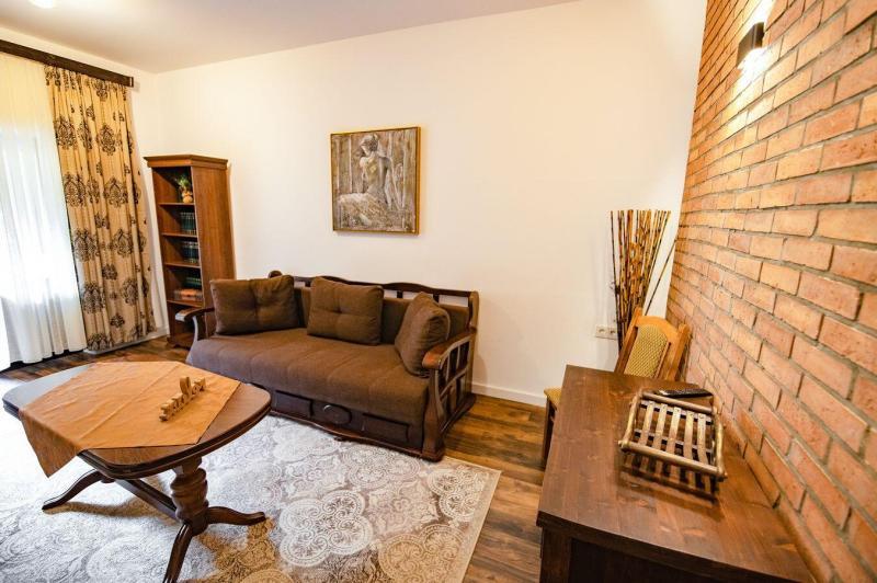 Cazare Apartament Cu Cada