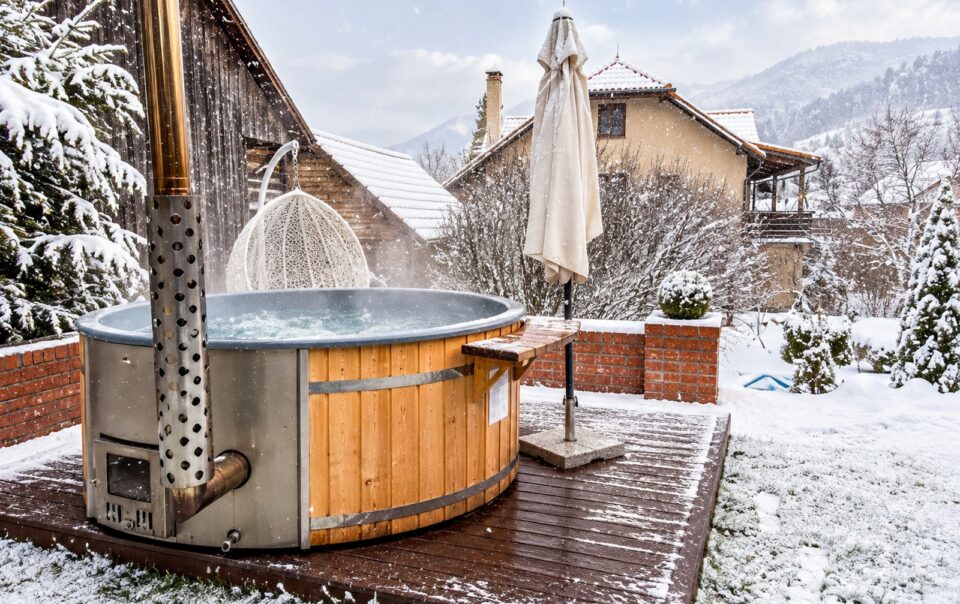 Vacanță de Revelion în România – 7 Motive Să Alegi Satul